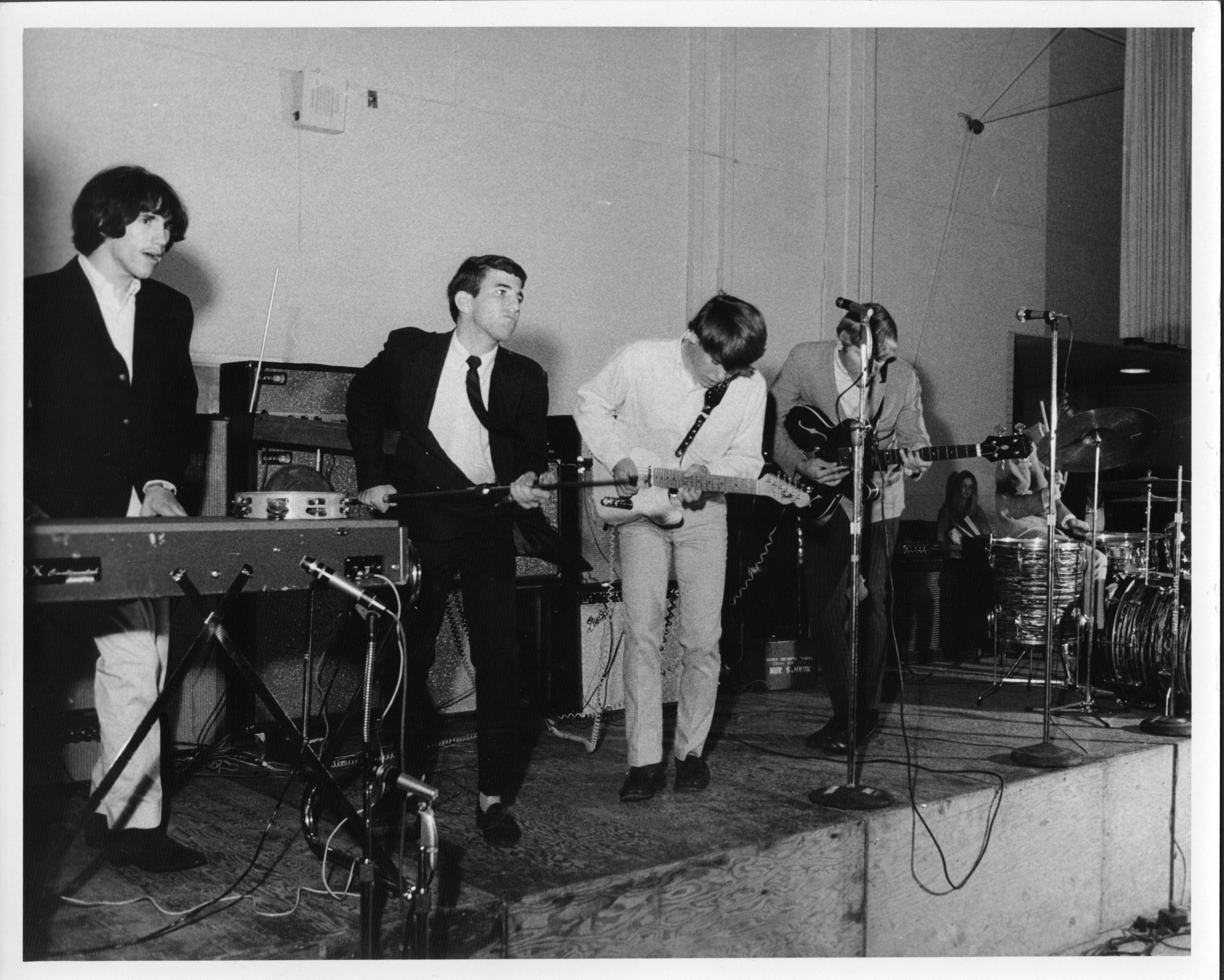 tempests5.jpg (16123 bytes)